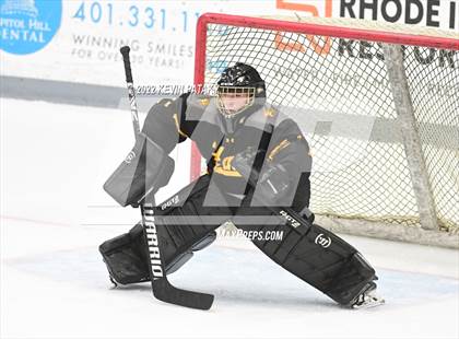 Thumbnail 1 in Prout (RI) vs. Daniel Hand (Crusader Christmas Classic) photogallery.
