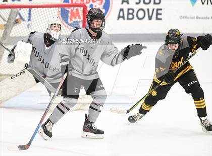 Thumbnail 2 in Prout (RI) vs. Daniel Hand (Crusader Christmas Classic) photogallery.