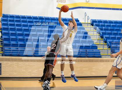 Thumbnail 2 in Goodrich @ Evadale photogallery.
