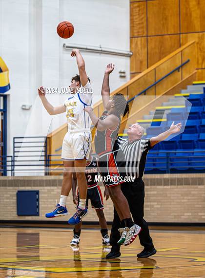 Thumbnail 3 in Goodrich @ Evadale photogallery.