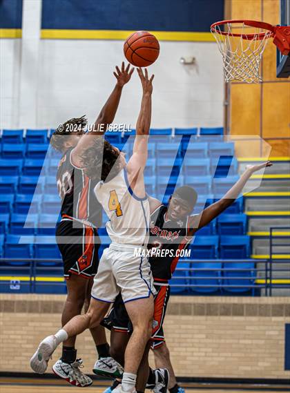 Thumbnail 1 in Goodrich @ Evadale photogallery.