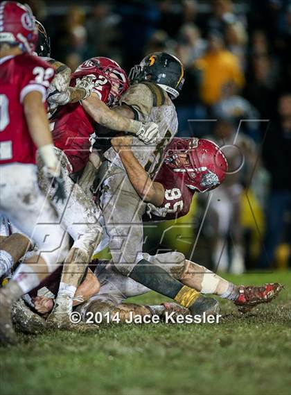 Thumbnail 2 in Paso Robles vs. Newbury Park (CIF SS Northern Div Final) photogallery.