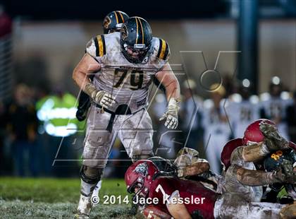 Thumbnail 1 in Paso Robles vs. Newbury Park (CIF SS Northern Div Final) photogallery.