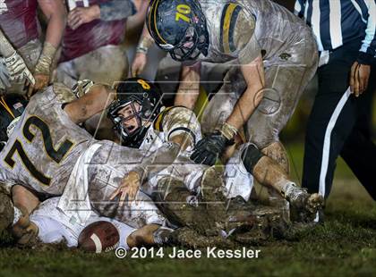 Thumbnail 2 in Paso Robles vs. Newbury Park (CIF SS Northern Div Final) photogallery.