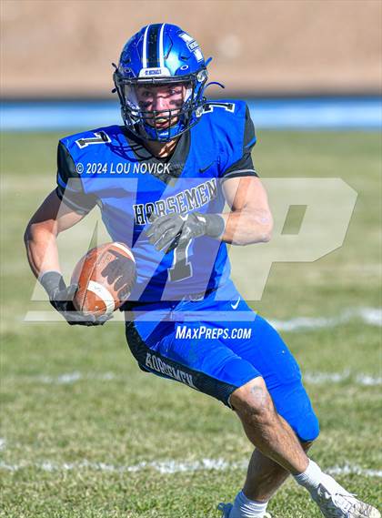 Thumbnail 2 in St. Michael's vs. Thoreau (NMAA 3A-2 Ouarter finals) photogallery.