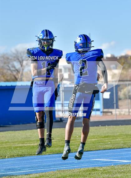 Thumbnail 2 in St. Michael's vs. Thoreau (NMAA 3A-2 Ouarter finals) photogallery.