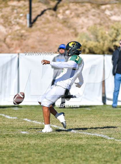 Thumbnail 3 in St. Michael's vs. Thoreau (NMAA 3A-2 Ouarter finals) photogallery.
