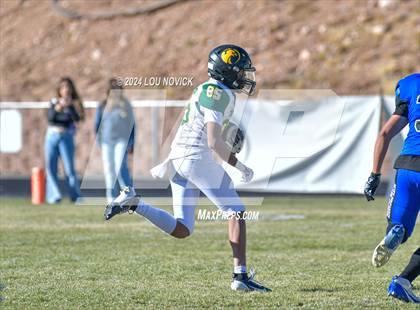 Thumbnail 2 in St. Michael's vs. Thoreau (NMAA 3A-2 Ouarter finals) photogallery.
