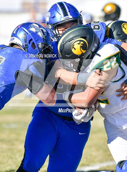 Thumbnail 2 in St. Michael's vs. Thoreau (NMAA 3A-2 Ouarter finals) photogallery.