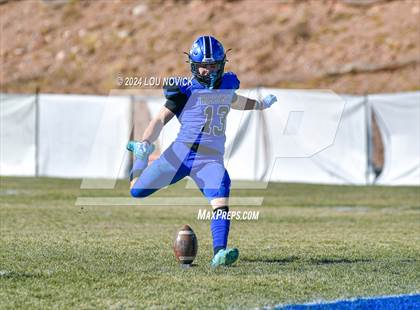 Thumbnail 3 in St. Michael's vs. Thoreau (NMAA 3A-2 Ouarter finals) photogallery.