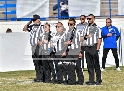 Thumbnail 2 in St. Michael's vs. Thoreau (NMAA 3A-2 Ouarter finals) photogallery.
