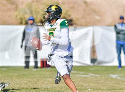 Thumbnail 3 in St. Michael's vs. Thoreau (NMAA 3A-2 Ouarter finals) photogallery.