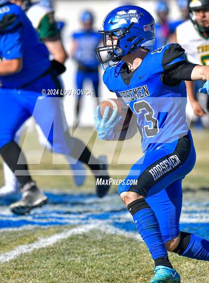 Thumbnail 2 in St. Michael's vs. Thoreau (NMAA 3A-2 Ouarter finals) photogallery.