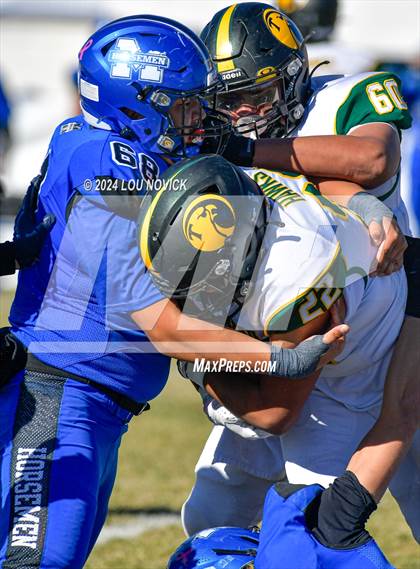 Thumbnail 1 in St. Michael's vs. Thoreau (NMAA 3A-2 Ouarter finals) photogallery.