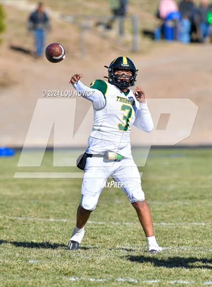Thumbnail 2 in St. Michael's vs. Thoreau (NMAA 3A-2 Ouarter finals) photogallery.