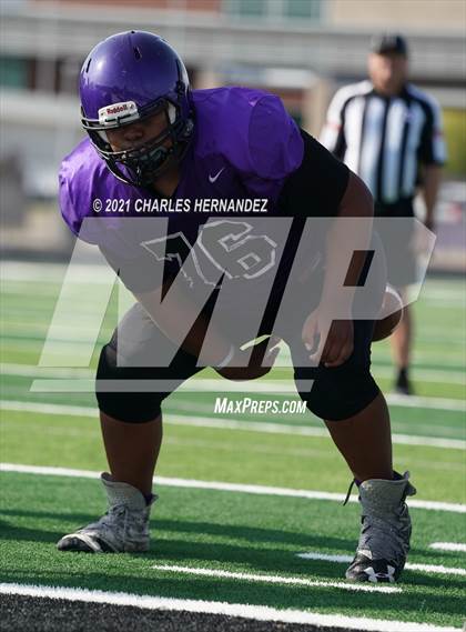 Thumbnail 1 in Midway @ College Station photogallery.