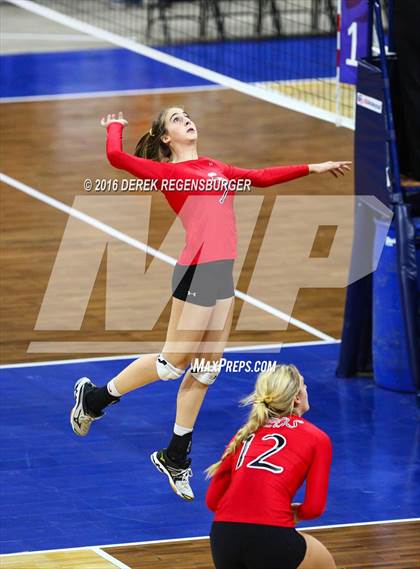 Thumbnail 1 in Eaton vs Valley (CHSAA 4A Final) photogallery.
