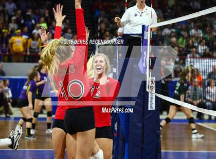 Thumbnail 2 in Eaton vs Valley (CHSAA 4A Final) photogallery.
