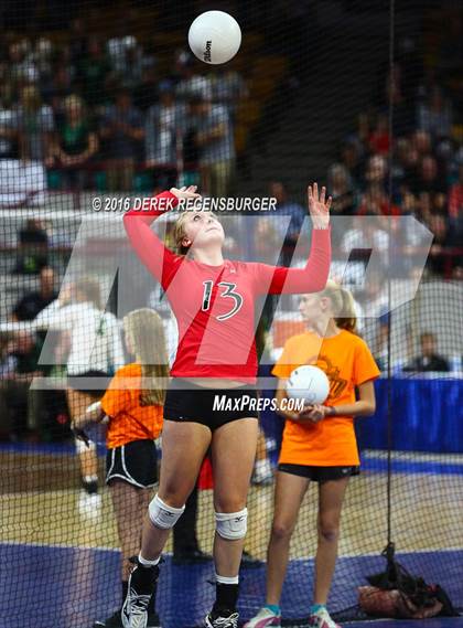 Thumbnail 1 in Eaton vs Valley (CHSAA 4A Final) photogallery.