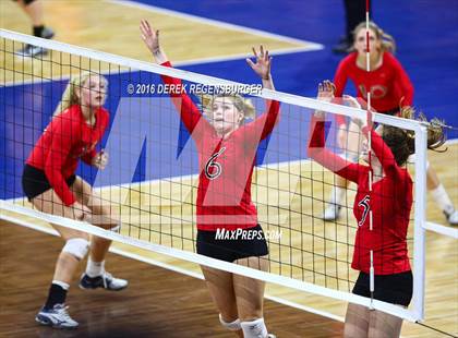 Thumbnail 3 in Eaton vs Valley (CHSAA 4A Final) photogallery.