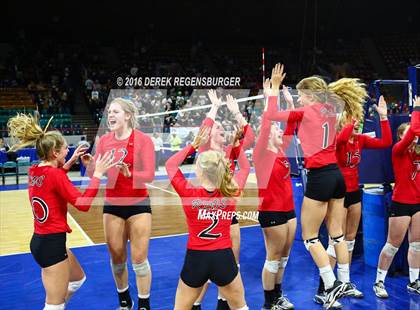 Thumbnail 2 in Eaton vs Valley (CHSAA 4A Final) photogallery.
