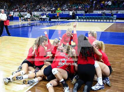 Thumbnail 1 in Eaton vs Valley (CHSAA 4A Final) photogallery.