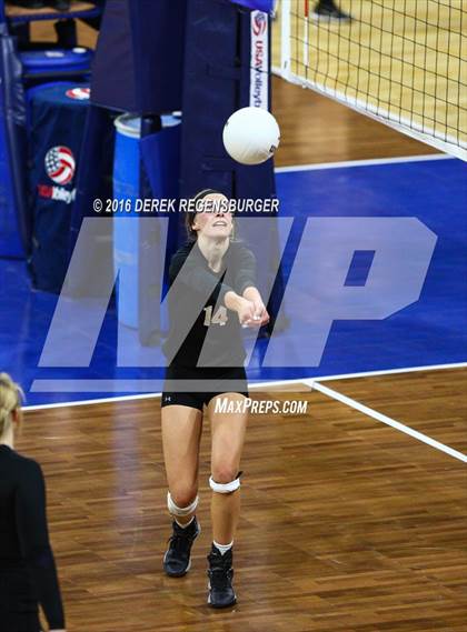 Thumbnail 1 in Eaton vs Valley (CHSAA 4A Final) photogallery.