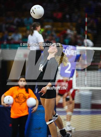 Thumbnail 1 in Eaton vs Valley (CHSAA 4A Final) photogallery.