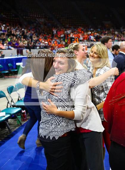 Thumbnail 1 in Eaton vs Valley (CHSAA 4A Final) photogallery.