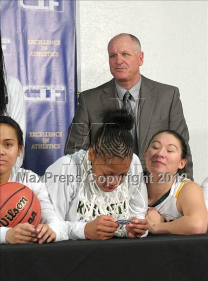 Thumbnail 3 in Kennedy vs. Oak Ridge (CIF SJS D1 Final) photogallery.