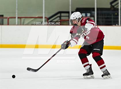 Thumbnail 3 in Brentwood vs MBA photogallery.
