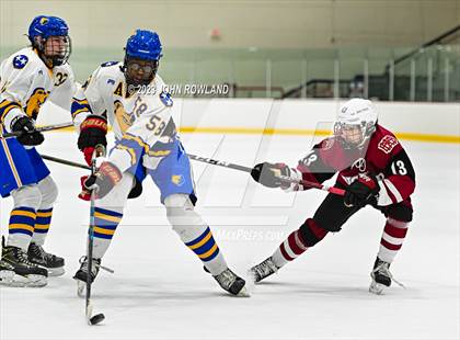 Thumbnail 1 in Brentwood vs MBA photogallery.