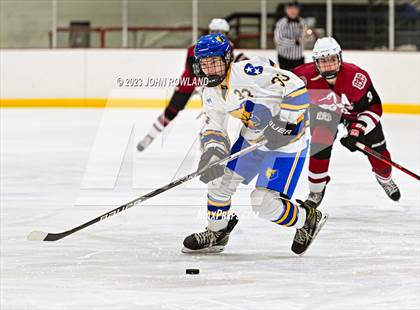 Thumbnail 2 in Brentwood vs MBA photogallery.