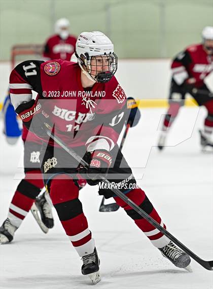 Thumbnail 3 in Brentwood vs MBA photogallery.