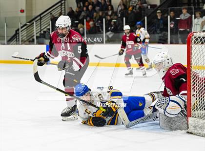 Thumbnail 1 in Brentwood vs MBA photogallery.