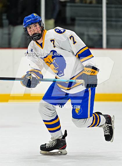 Thumbnail 2 in Brentwood vs MBA photogallery.