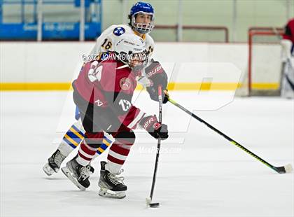 Thumbnail 2 in Brentwood vs MBA photogallery.