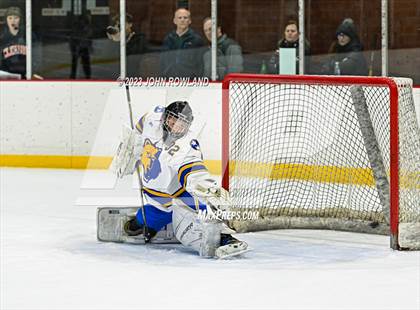 Thumbnail 2 in Brentwood vs MBA photogallery.