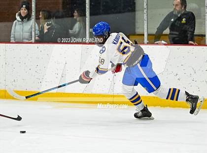 Thumbnail 3 in Brentwood vs MBA photogallery.