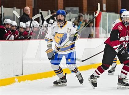 Thumbnail 1 in Brentwood vs MBA photogallery.