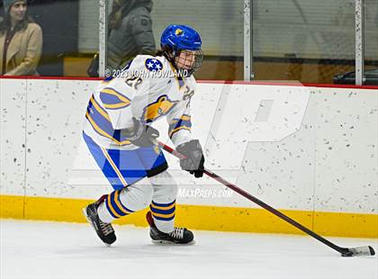 Thumbnail 1 in Brentwood vs MBA photogallery.