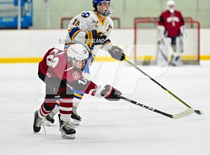 Thumbnail 3 in Brentwood vs MBA photogallery.