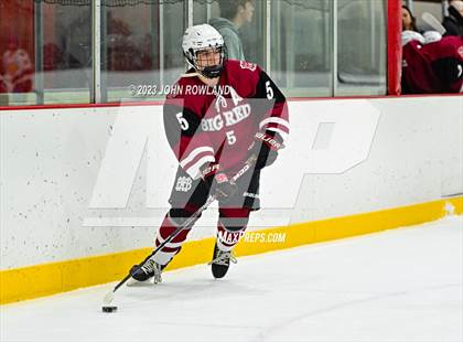 Thumbnail 3 in Brentwood vs MBA photogallery.