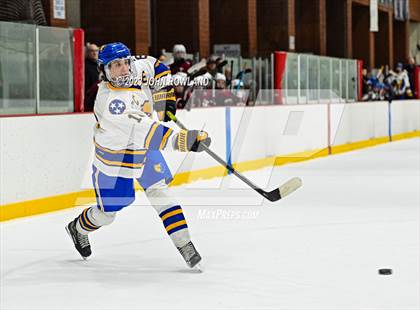 Thumbnail 1 in Brentwood vs MBA photogallery.