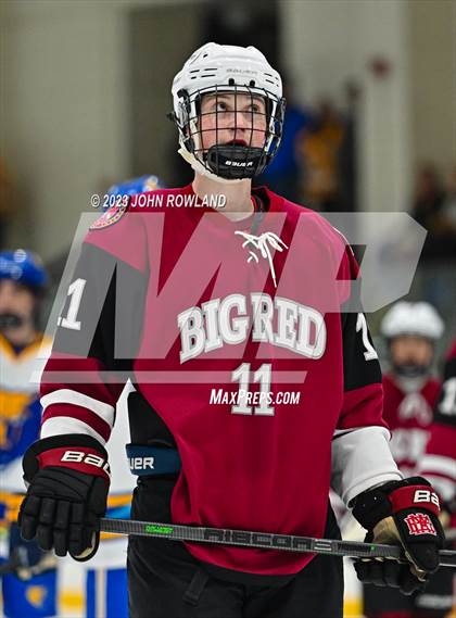 Thumbnail 2 in Brentwood vs MBA photogallery.