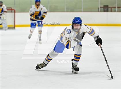 Thumbnail 1 in Brentwood vs MBA photogallery.