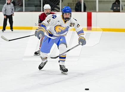 Thumbnail 3 in Brentwood vs MBA photogallery.
