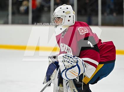 Thumbnail 3 in Brentwood vs MBA photogallery.