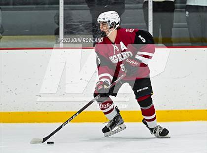 Thumbnail 2 in Brentwood vs MBA photogallery.
