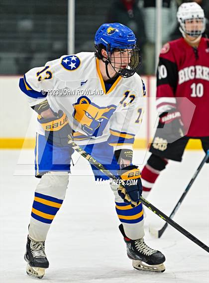 Thumbnail 2 in Brentwood vs MBA photogallery.